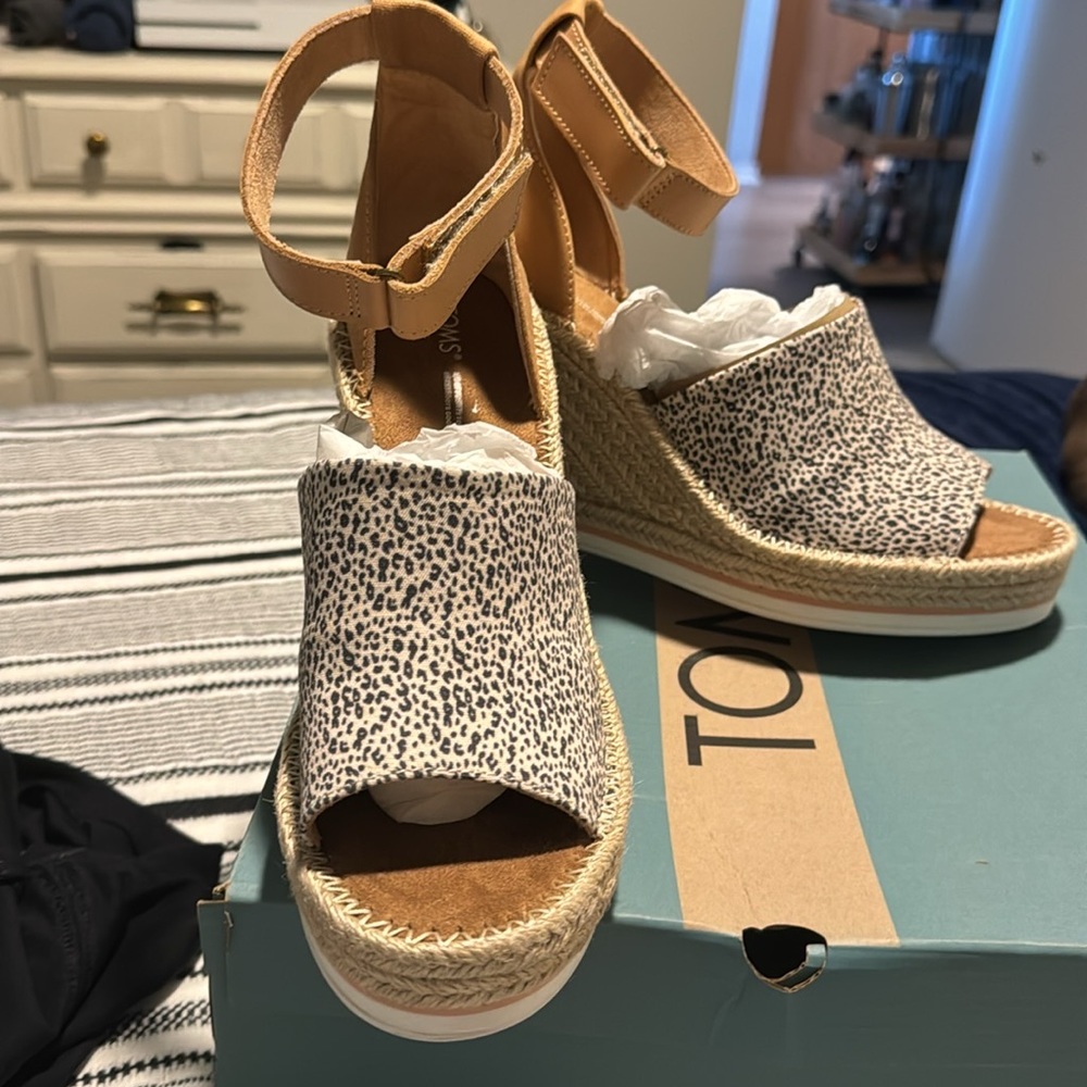 Leopard Print Canvas Wedges